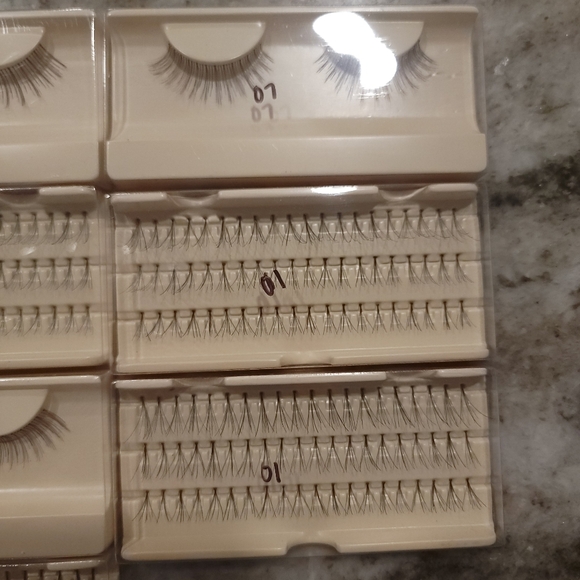 LOT of 7 Sephora Lashes - Picture 4 of 5